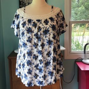 NWT TORRID FLORAL OFF SHOULDER TOP SZ 3